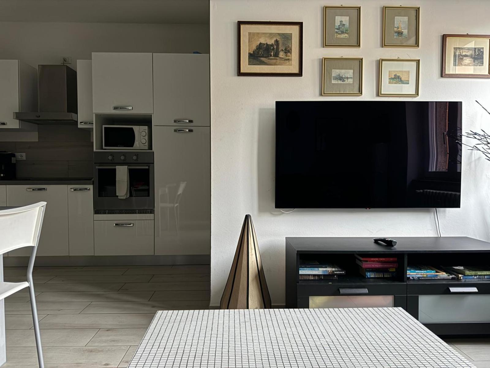 The Lighthouse - Central Apartment 아오스타 외부 사진